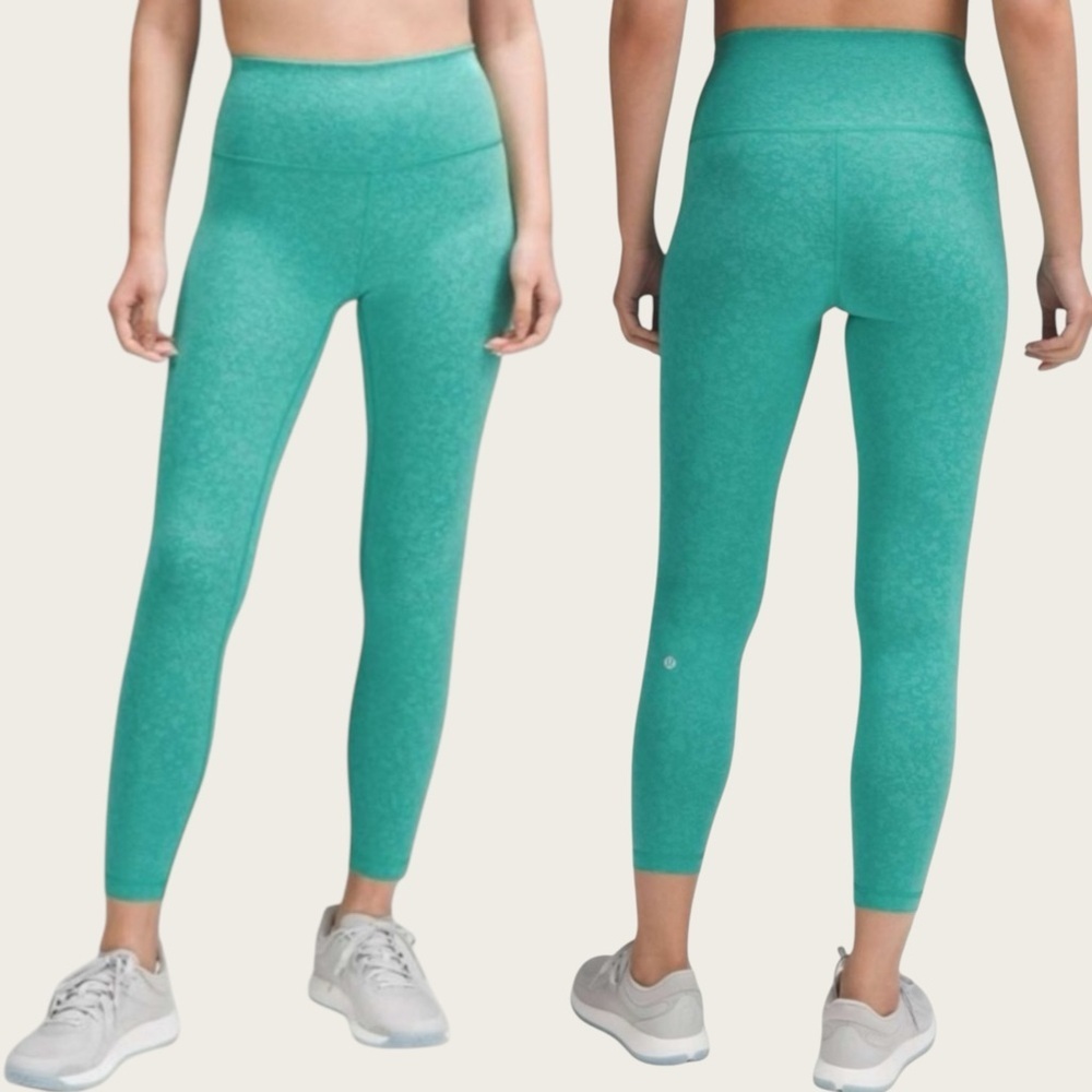 Lululemon Wunder Train High-Rise Tight 25"
Blaze Maldives Green Size 0 NEW